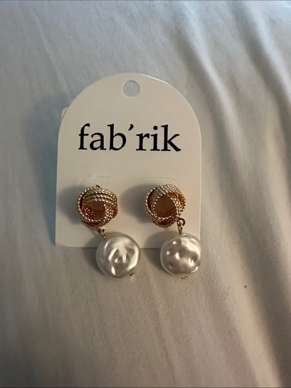 fab'rik Gold Knot Earrings with White Pearl Drops NWT